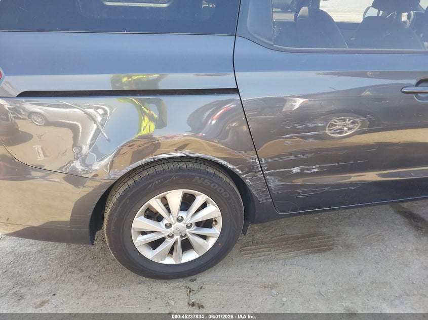 2016 Kia SEDONA VIN KNDMB5C19G6113904 IAAI salvage auction — UNKNOWN, Salvage Title, sold $1,975 on 2026-07-29 (photo 6)