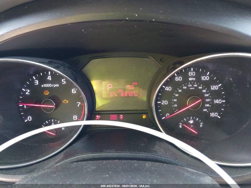 2016 Kia SEDONA VIN KNDMB5C19G6113904 IAAI salvage auction — UNKNOWN, Salvage Title, sold $1,975 on 2026-07-29 (photo 7)