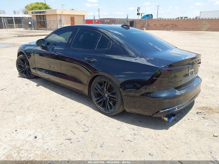 2024 Volvo S60 VIN 7JRL12FH4RG282958 IAAI salvage auction — FRONT END, Salvage (Texas), sold $4,600 on 2026-07-29 (photo 3)