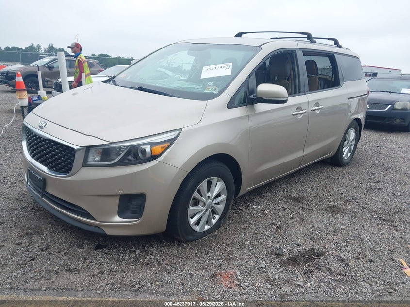 2016 Kia SEDONA VIN KNDMB5C16G6211434 IAAI salvage auction — SIDE, Salvage Title, sold $1,000 on 2026-07-18 (photo 2)