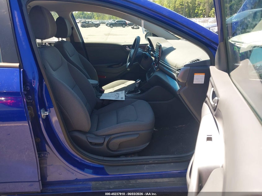 2020 Hyundai Ioniq VIN KMHC65LC4LU240157 IAAI salvage auction — ROOF, Salvage Title, sold $4,900 on 2026-07-16 (photo 5)