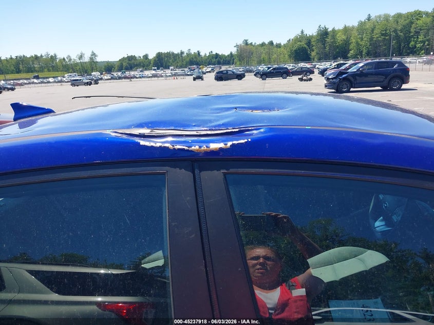 2020 Hyundai Ioniq VIN KMHC65LC4LU240157 IAAI salvage auction — ROOF, Salvage Title, sold $4,900 on 2026-07-16 (photo 6)