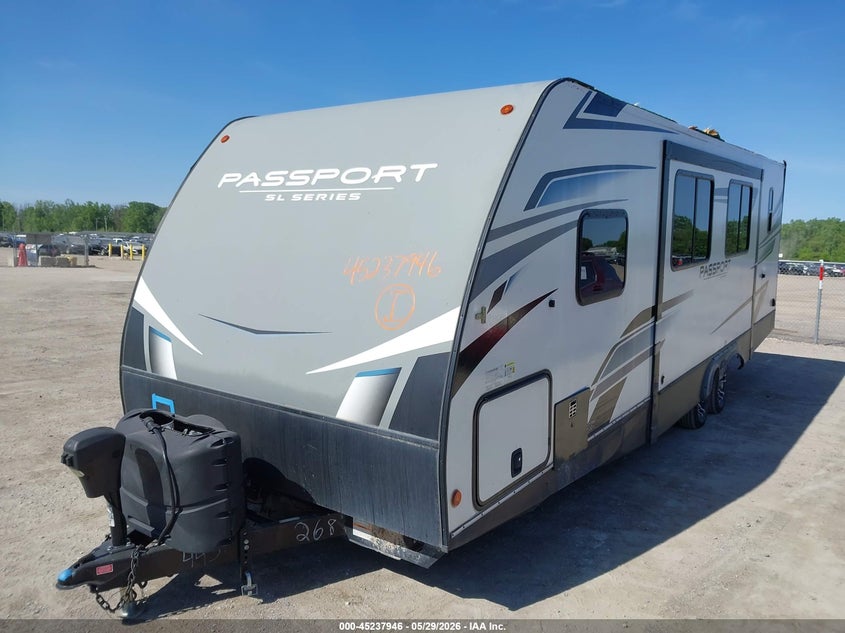 2021 Keystone rv 26' travel trailer VIN 4YDT26828MK415445 IAAI salvage auction — ROOF, Scrap (Michigan), sold $1,825 on 2026-07-08 (photo 2)