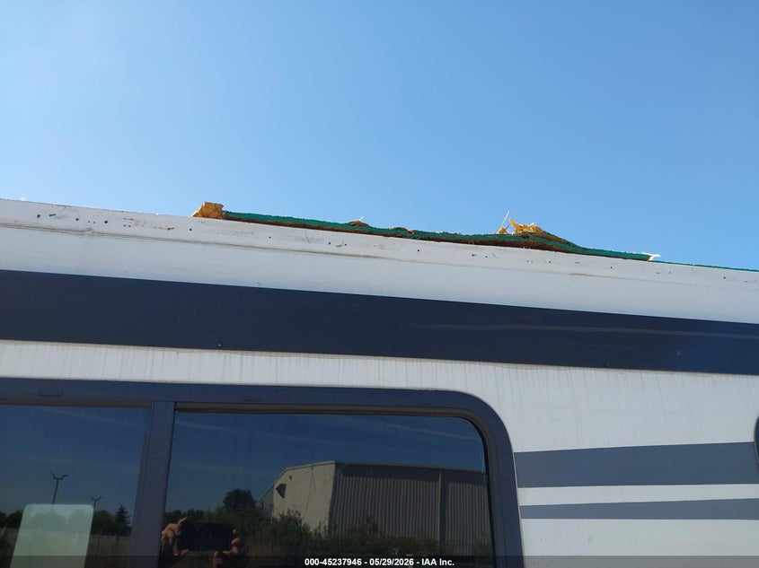 2021 Keystone rv 26' travel trailer VIN 4YDT26828MK415445 IAAI salvage auction — ROOF, Scrap (Michigan), sold $1,825 on 2026-07-08 (photo 6)