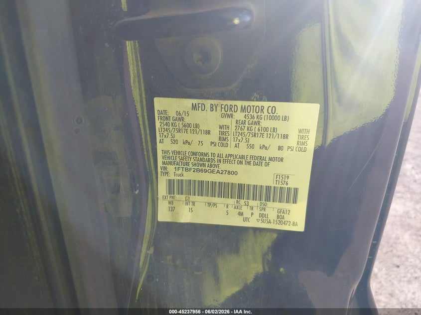 2016 Ford F250 VIN 1FTBF2B69GEA27800 IAAI salvage auction — SIDE, Original (Texas), sold $4,650 on 2026-07-05 (photo 9)