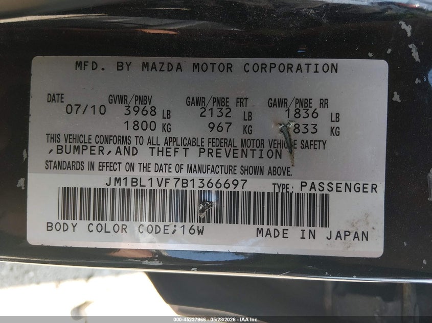 2011 Mazda 3 VIN JM1BL1VF7B1366697 IAAI salvage auction — NORMAL WEAR, Original (Ohio), sold $375 on 2026-07-15 (photo 9)