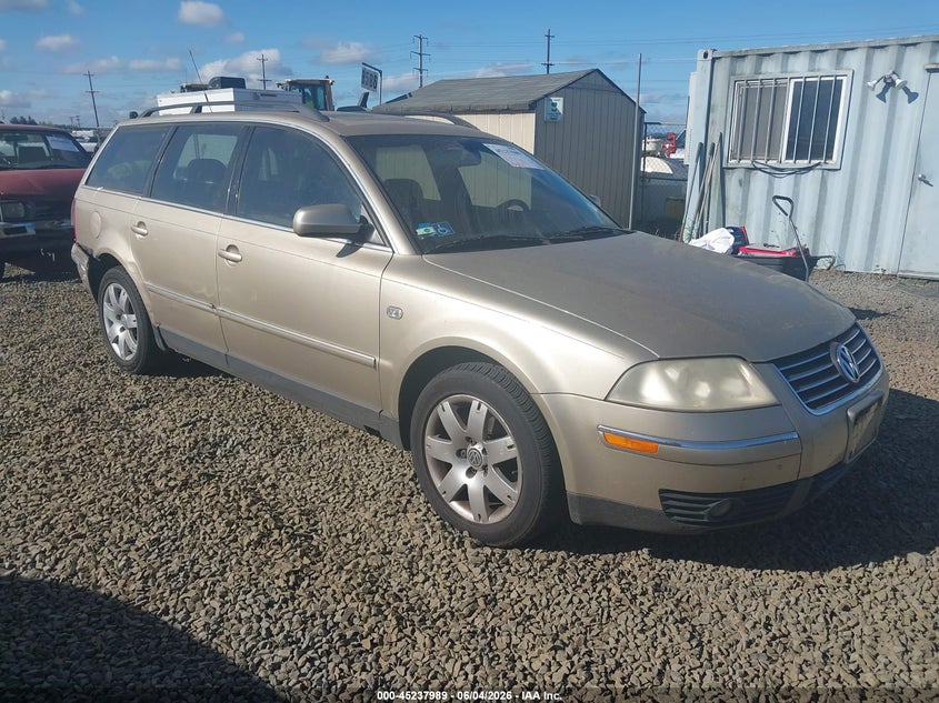 2002 Volkswagen Passat VIN WVWYH63B02E196622 IAAI salvage auction — RIGHT SIDE, Salvage (Oregon), sold $450 on 2026-07-06 (photo 1)