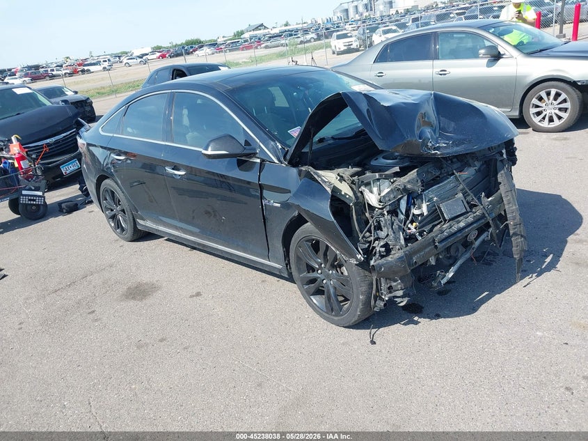 2016 Hyundai Sonata VIN KMHE34L10GA017177 IAAI salvage auction — FRONT END, Salvage (Minnesota), sold $275 on 2026-07-29 (photo 1)