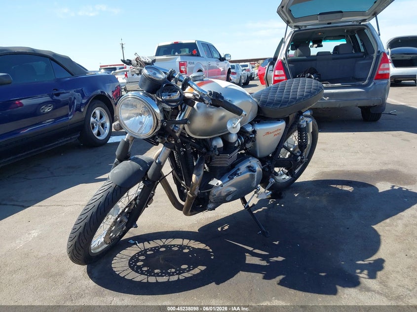 2013 Triumph motorcycle Thruxton VIN SMT920K19DT570186 IAAI salvage auction — Unknown, Salvage (Arizona), sold $375 on 2026-07-21 (photo 2)