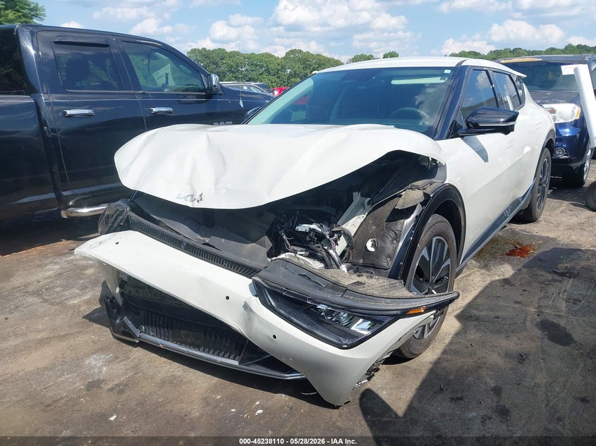 2023 Kia Ev6 VIN KNDC3DLC0P5115230 IAAI salvage auction — FRONT END, Salvage Title, sold $6,900 on 2026-07-19 (photo 2)