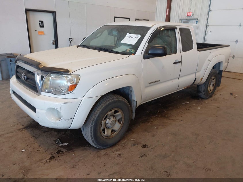 2008 Toyota Tacoma VIN 5TEUU42N98Z471842 IAAI salvage auction — NORMAL WEAR, Clear (Michigan), sold $1,050 on 2026-07-28 (photo 2)