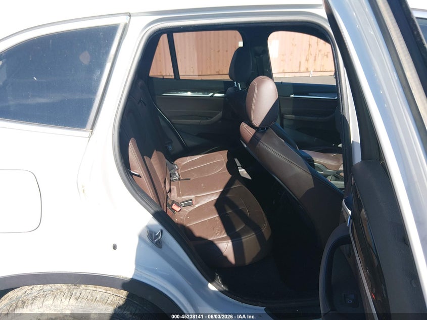 2018 BMW X1 VIN WBXHT3C38J5F90086 IAAI salvage auction — FRONT END, Clear (Missouri), sold $3,050 on 2026-07-28 (photo 8)