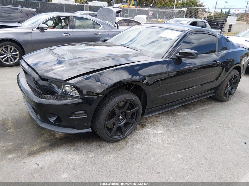 2013 Ford Mustang VIN 1ZVBP8JZ9D5267370 IAAI salvage auction — THEFT, Salvage Title, sold $3,300 on 2026-07-09 (photo 2)
