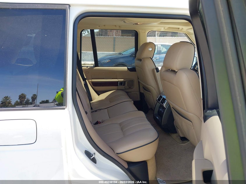 2010 Land rover RANGE ROVER VIN SALMF1D46AA324108 IAAI salvage auction — Burn Engine, Salvage (California), sold $400 on 2026-07-20 (photo 8)
