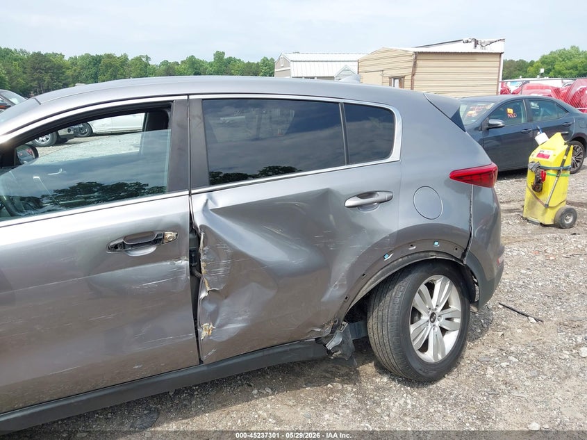 2018 Kia Sportage VIN KNDPMCAC7J7371016 IAAI salvage auction — LEFT SIDE, Salvage Title, sold $2,500 on 2026-07-17 (photo 6)
