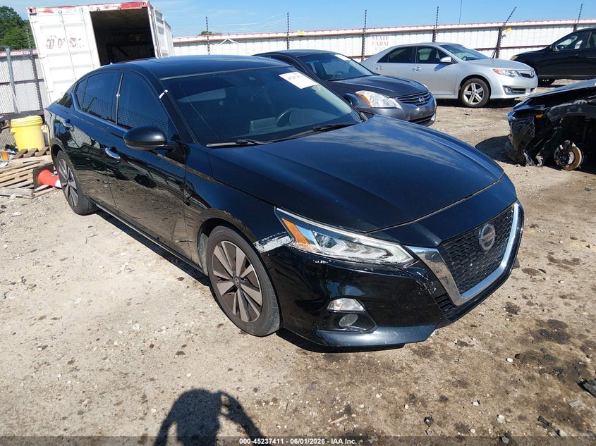 2020 Nissan Altima VIN 1N4BL4EV1LC149344 IAAI salvage auction — LEFT REAR, Salvage Title, sold $2,950 on 2026-07-18 (photo 1)