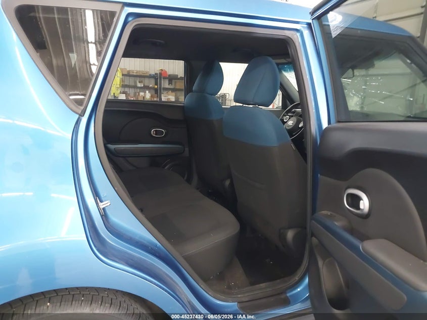 2015 Kia Soul VIN KNDJP3A58F7158176 IAAI salvage auction — LEFT SIDE, Salvage Title, sold $1,450 on 2026-07-07 (photo 8)