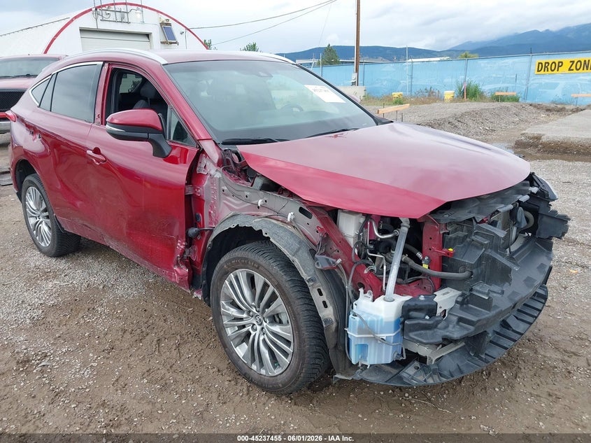 2021 Toyota Venza VIN JTEAAAAHXMJ067647 IAAI salvage auction — RIGHT FRONT, Salvage Title, sold $8,100 on 2026-07-29 (photo 1)