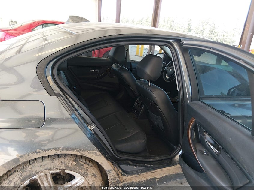 2014 BMW 3er VIN WBA3C1C56EK113378 IAAI salvage auction — FRONT END, Salvage Title, sold $600 on 2026-07-15 (photo 8)
