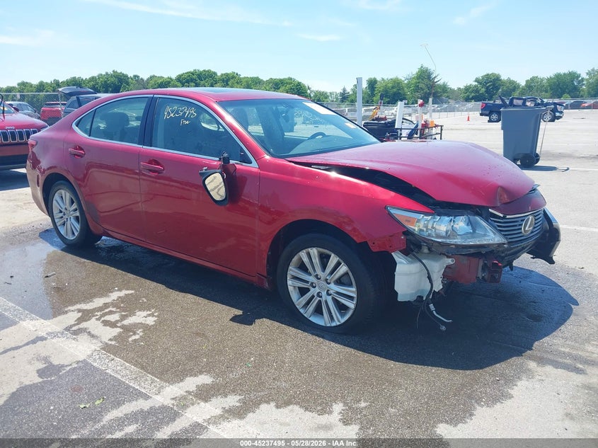 2014 Lexus VIN JTHBK1GGXE2089775 IAAI salvage auction — FRONT END, Salvage Title, sold $2,650 on 2026-07-08 (photo 1)