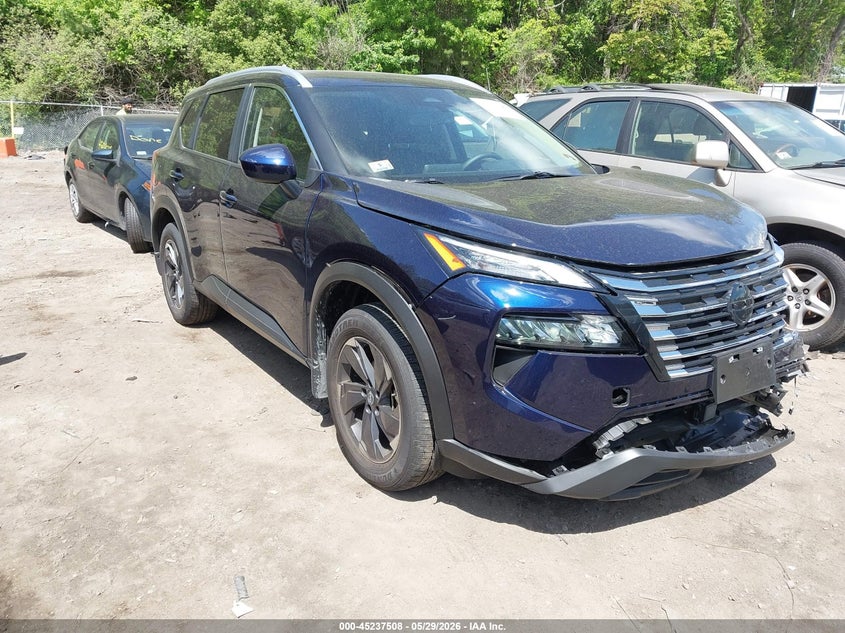 2025 Nissan Rogue VIN JN8BT3BBXSW161301 IAAI salvage auction — FRONT END, Salvage Title, sold $6,900 on 2026-07-18 (photo 1)