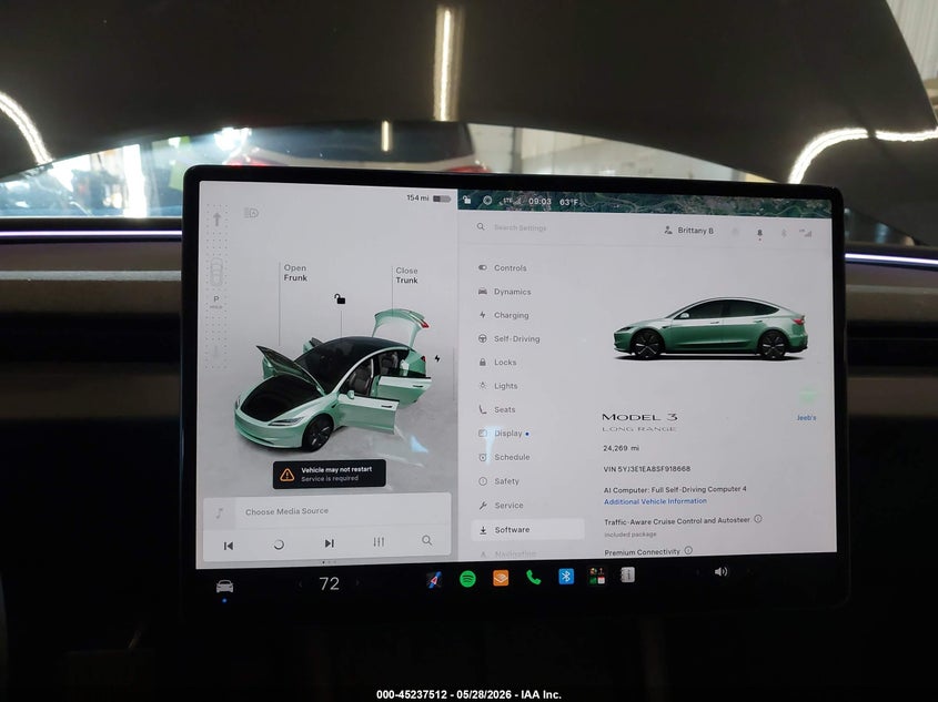 2025 Tesla Model 3 VIN 5YJ3E1EA8SF918668 IAAI salvage auction — SIDE, Salvage (Oregon), sold $9,900 on 2026-07-30 (photo 7)