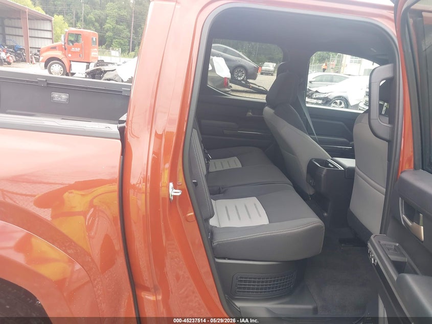 2025 Toyota Tacoma VIN 3TYLC5LN9ST016842 IAAI salvage auction — LEFT SIDE, Salvage (Alabama), sold $28,450 on 2026-07-31 (photo 8)