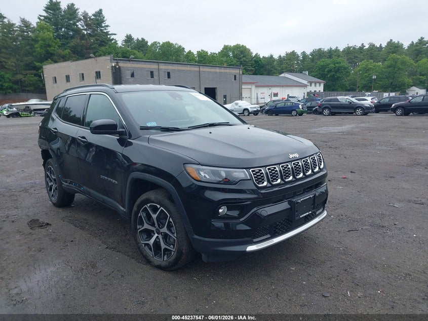 2025 Jeep Compass VIN 3C4NJDCN4ST585379 — IAAI salvage auction photo