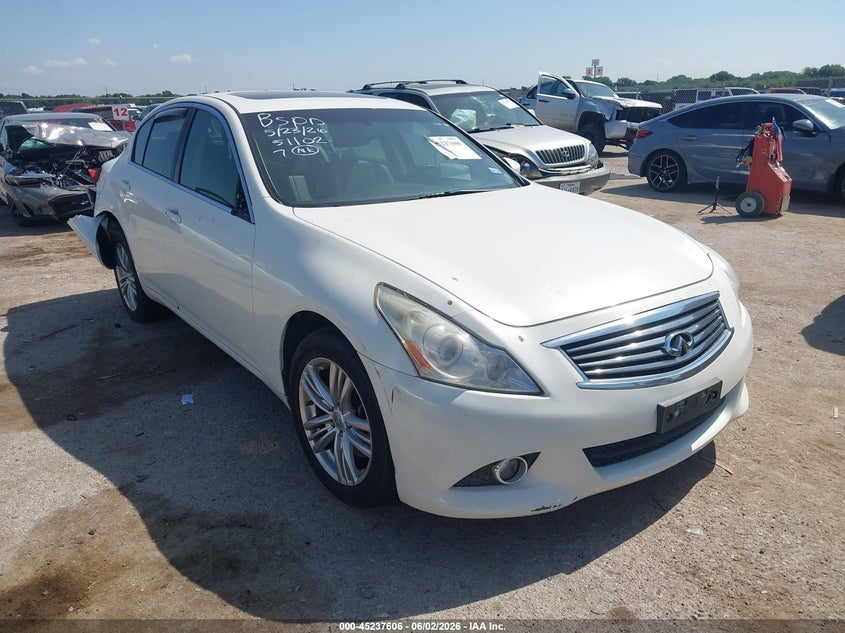 2015 Infiniti Q40 VIN JN1CV6AR2FM651102 IAAI salvage auction — REAR END, Wait Title, sold $725 on 2026-10-06 (photo 1)
