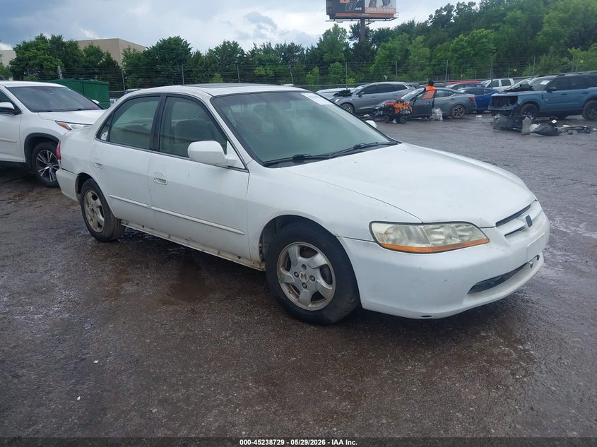 1999 Honda Accord VIN JHMCG6676XC030563 IAAI salvage auction — NORMAL WEAR, Clear (Oklahoma), sold $125 on 2026-07-08 (photo 1)