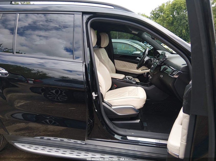 2017 Mercedes-benz Gls-klasse VIN 4JGDF7DE3HA876769 IAAI salvage auction — LEFT SIDE, Wait Title, sold $5,800 on 2026-09-02 (photo 5)