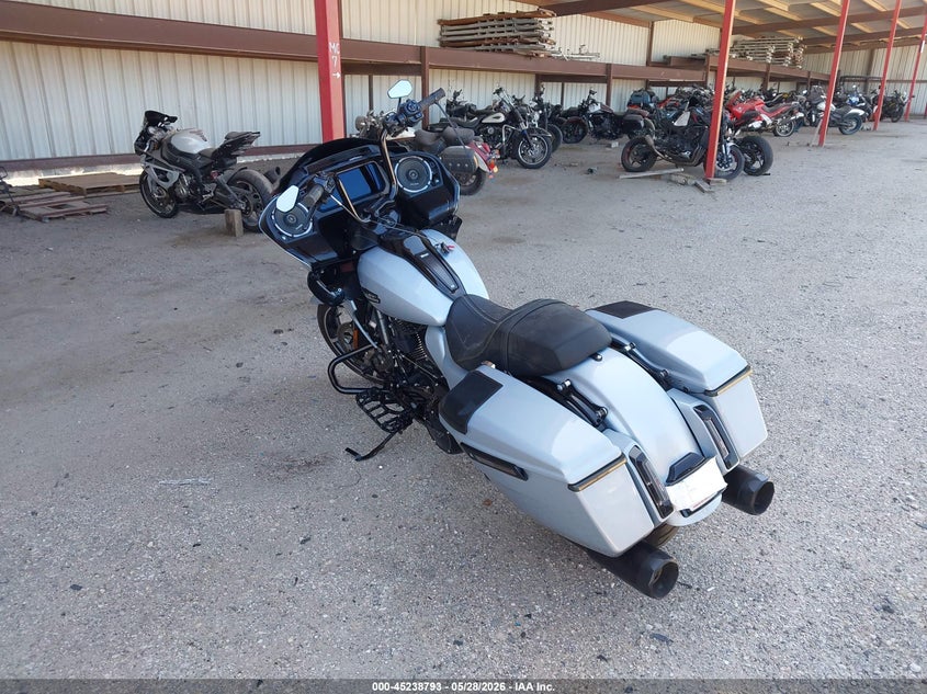 2024 Harley-davidson VIN 1HD1KH716RB652231 IAAI salvage auction — FRONT END, Salvage Title, sold $12,700 on 2026-07-22 (photo 3)