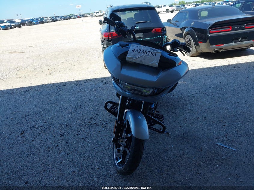 2024 Harley-davidson VIN 1HD1KH716RB652231 IAAI salvage auction — FRONT END, Salvage Title, sold $12,700 on 2026-07-22 (photo 5)
