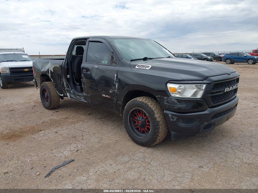 2019 Ram 1500 VIN 1C6RRECT2KN547932 IAAI salvage auction — SIDE, Salvage Title, sold $6,175 on 2026-08-17 (photo 1)