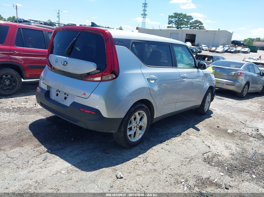 2020 Kia Soul VIN KNDJ23AU5L7013243 IAAI salvage auction — FRONT END, Salvage Title, sold $2,700 on 2026-07-15 (photo 4)