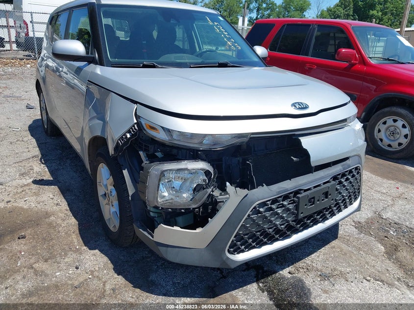 2020 Kia Soul VIN KNDJ23AU5L7013243 IAAI salvage auction — FRONT END, Salvage Title, sold $2,700 on 2026-07-15 (photo 6)