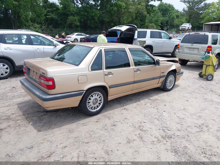 1996 Volvo 850 VIN YV1LS5544T1331172 IAAI salvage auction — FRONT END, Salvage (Georgia), sold $275 on 2026-07-17 (photo 4)