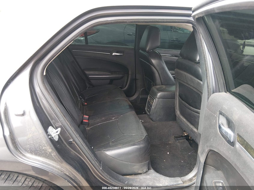 2016 Chrysler 300c VIN 2C3CCAEG1GH190269 IAAI salvage auction — SIDE, Salvage Title, sold $2,000 on 2026-07-31 (photo 8)