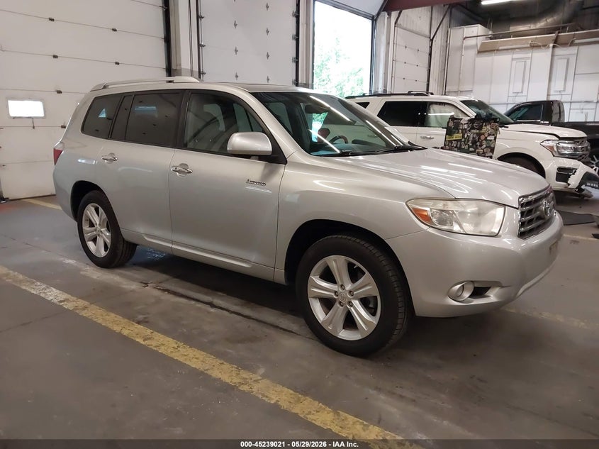 2010 Toyota Highlander VIN 5TDYK3EH1AS005509 IAAI salvage auction — LEFT REAR, Salvage (Oregon), sold $2,500 on 2026-07-23 (photo 1)