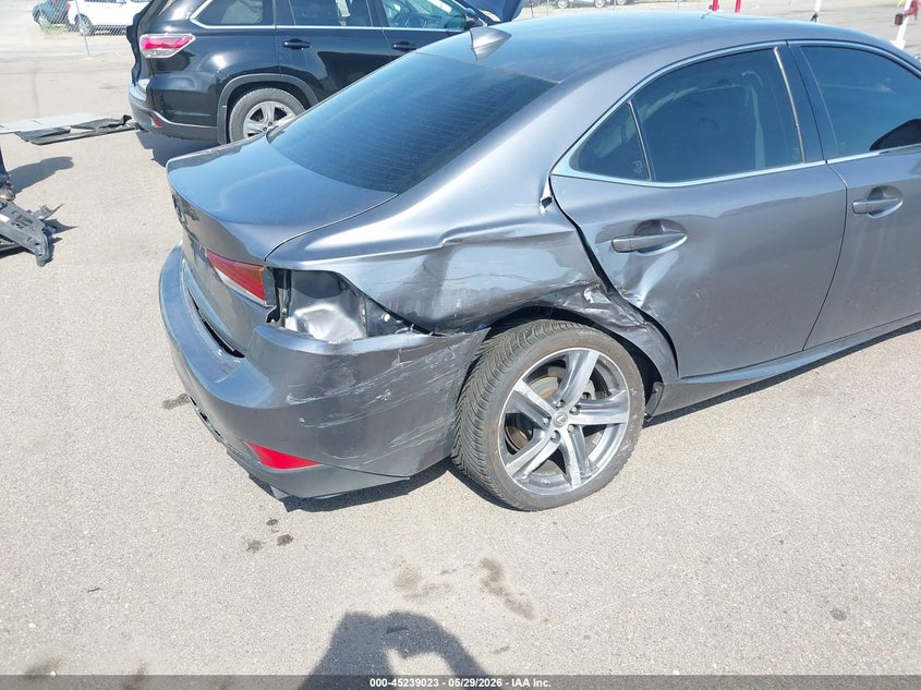 2018 Lexus Is VIN JTHC81D21J5030456 IAAI salvage auction — RIGHT REAR, Salvage Title, sold $5,450 on 2026-07-29 (photo 6)