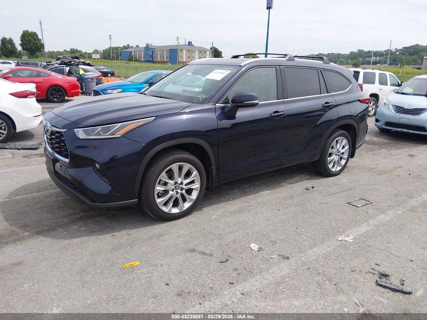 2022 Toyota Highlander VIN 5TDDZRBH6NS182676 IAAI salvage auction — RIGHT REAR, Salvage (Illinois), sold $18,050 on 2026-07-07 (photo 4)