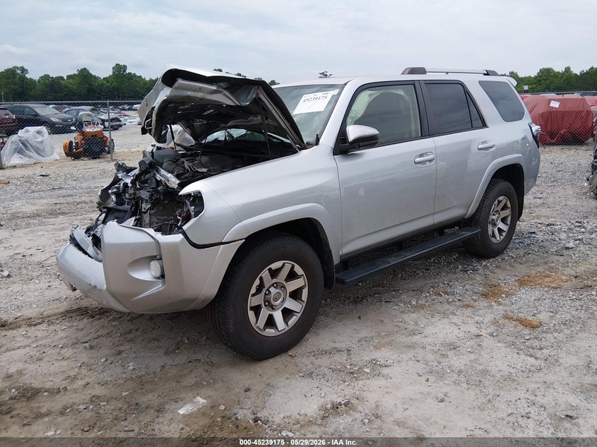 2014 Toyota 4runner VIN JTEBU5JR8E5196721 IAAI salvage auction — FRONT END, Salvage Title, sold $6,600 on 2026-07-17 (photo 2)