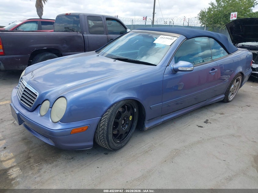 2002 Mercedes-benz Clk-class VIN WDBLK70G82T121078 IAAI salvage auction — LEFT FRONT, Salvage (California), sold $800 on 2026-07-15 (photo 2)