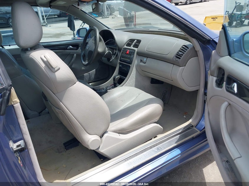 2002 Mercedes-benz Clk-class VIN WDBLK70G82T121078 IAAI salvage auction — LEFT FRONT, Salvage (California), sold $800 on 2026-07-15 (photo 5)
