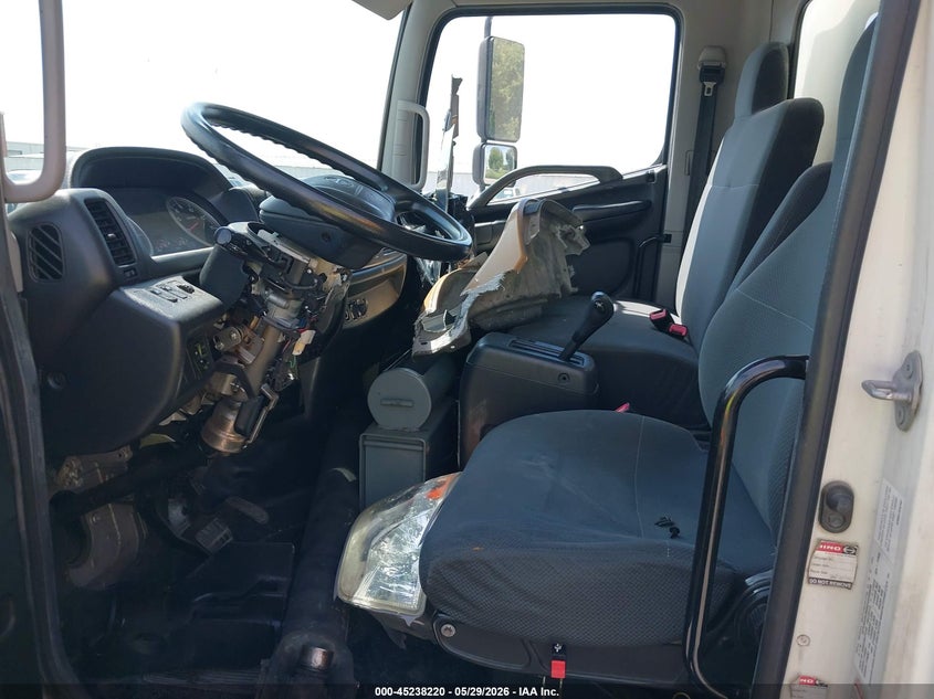 2014 Hino Hino 338 VIN 5PVNV8JM8E4S50626 IAAI salvage auction — FRONT END, Original (Texas), sold $2,000 on 2026-07-22 (photo 7)