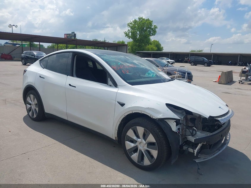 2022 Tesla Model y VIN 7SAYGDEE4NF316023 IAAI salvage auction — FRONT END, Original (Texas), sold $10,750 on 2026-07-22 (photo 1)