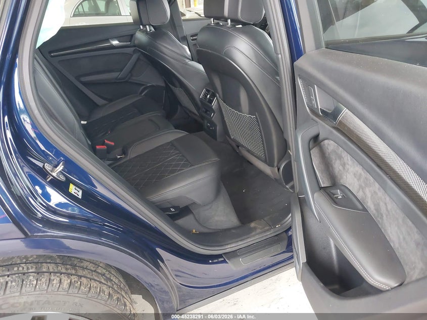2019 Audi Sq5 VIN WA1C4AFY9K2142336 IAAI salvage auction — LEFT FRONT, Salvage Title, sold $8,700 on 2026-07-08 (photo 8)