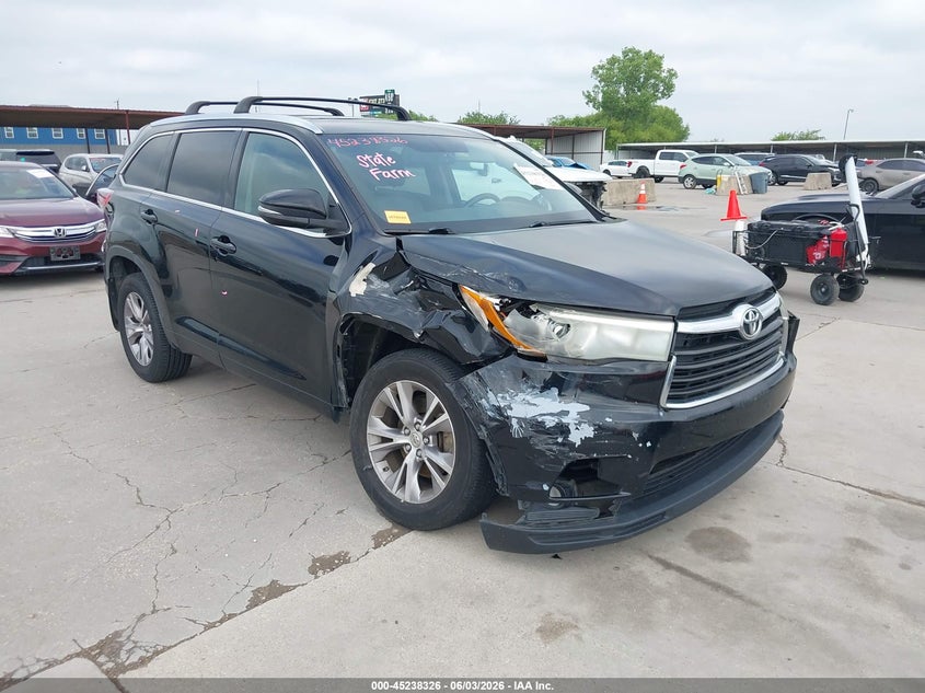 2015 Toyota Highlander VIN 5TDKKRFH9FS087214 IAAI salvage auction — FRONT & REAR, Salvage Title, sold $5,850 on 2026-07-08 (photo 6)