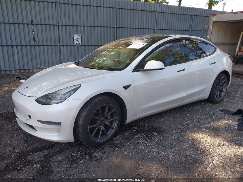 2020 Tesla Model 3 VIN 5YJ3E1EB3LF665401 IAAI salvage auction — RIGHT SIDE, Salvage (New Jersey), sold $4,250 on 2026-07-29 (photo 2)