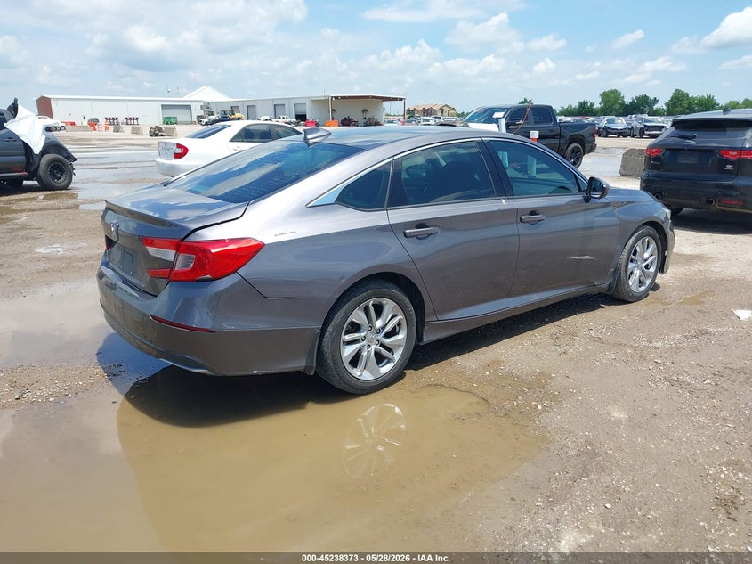 2018 Honda Accord VIN 1HGCV1F11JA182924 IAAI salvage auction — REAR END, Salvage Title, sold $3,950 on 2026-07-22 (photo 4)